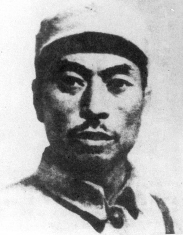 一直牛配资 铭记历史 缅怀先烈｜铁血将军杨靖宇：铮铮铁骨铸忠魂
